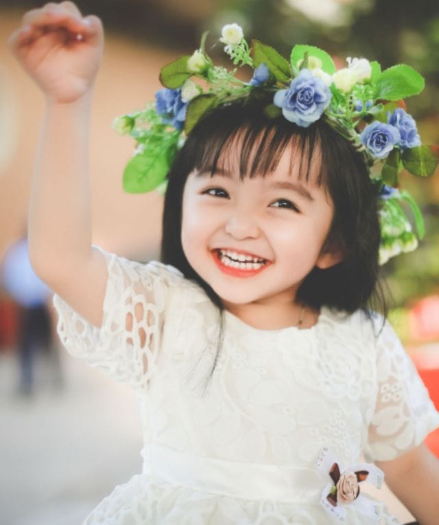 Theo nghĩa Hán - Việt, Cẩm Nhung là sự kết hợp hài hòa giữa sự sang trọng và dịu dàng