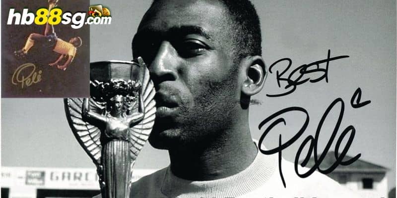 Chữ ký của cầu thủ Pele mang nguồn cảm hứng cho thế hệ trẻ sau này.