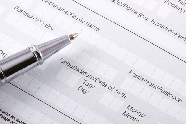 Family name là gì? Hướng dẫn điền họ trong biểu mẫu quốc tế